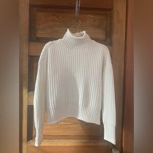 Apt. 9 Women's White Turtleneck Sweater